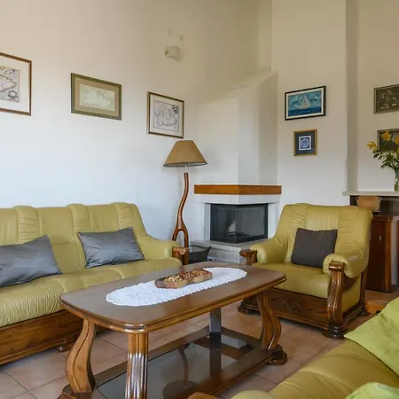 Noli Apartment *