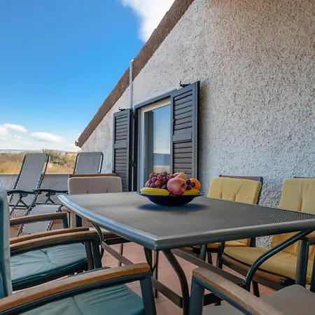 Apartment Noli Rakalj