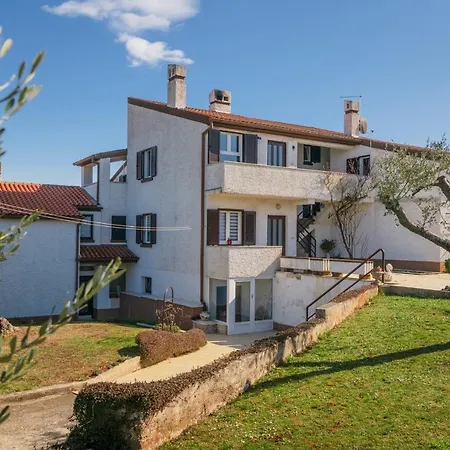 Apartment Noli